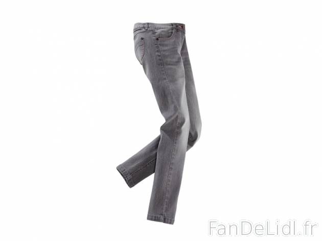 Pantalon ou jeans fille , prezzo 7.99 € per L&apos;unité au choix 
- Ex. ...