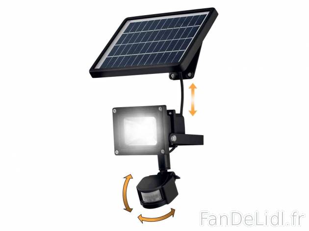 Projecteur solaire à LED avec détecteur de mouvements , prezzo 29.99 € per L&apos;unité ...