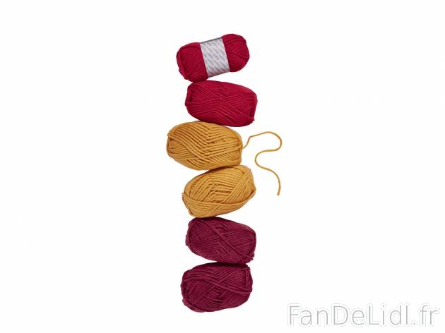 Fils à crocheter et tricoter , prezzo 8.99 € per Le lot au choix 
- Ex. : 70 ...