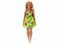 Barbie ou Ken Fashionistas , le prix 9.99 € 
- À chacun ...