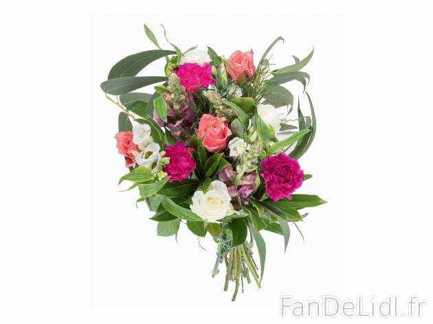 Bouquet passionnément , prezzo 14.99 €  
-  26 tiges
-  Hauteur : 60 cm
