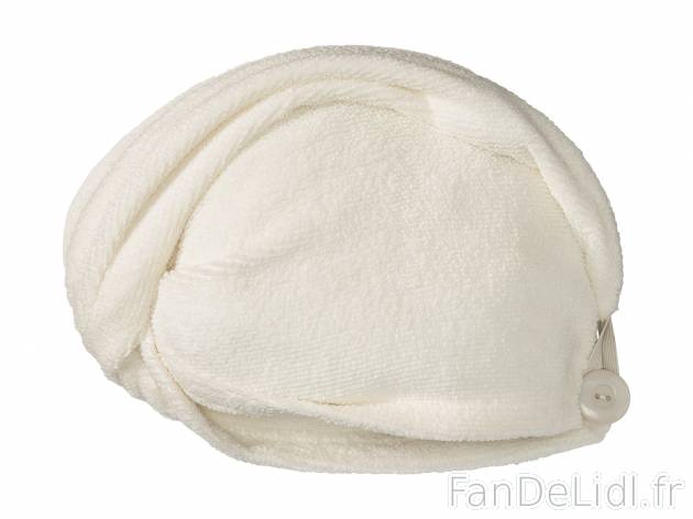 Serviette-turban en microfibre , prezzo 2.99 € 
- Ex. 90 % polyester et 10 % ...