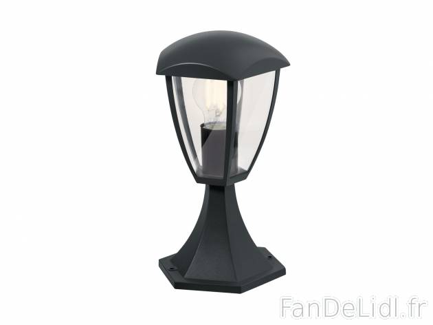 Lampe d’extérieur en aluminium à LED , le prix 14.99 € 
- Ampoule LED à ...