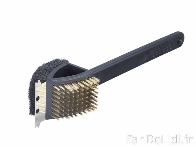 Brosse 3 en 1 pour barbecue , prezzo 1,00 € per L&#039;unité 
- Grattoir ...