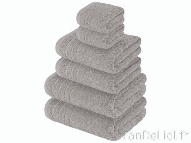 Serviettes éponge , prezzo 11.99 EUR 
Serviettes éponge 
- Set de 6 dont :
- - ...