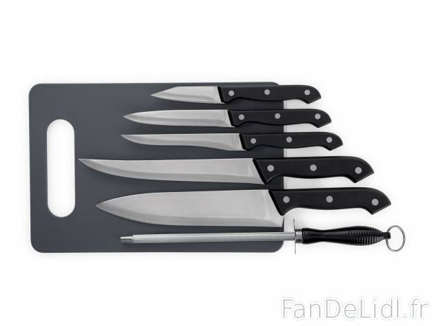 Set de couteaux et accessoires , le prix 7.99 € 
- Set de 7 : couteau à légumes ...