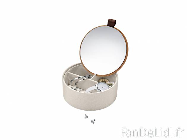 Boîte à bijoux en bambou avec miroir , le prix 6.99 € 
- Au choix : 3 compartiments ...