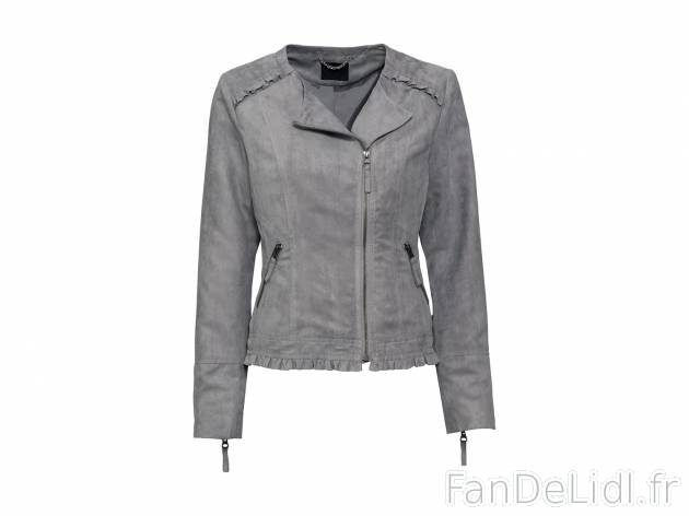 Veste ou manteau en suédine , le prix 15.99 € 
- Du 36 au 44 selon modèle.
- ...