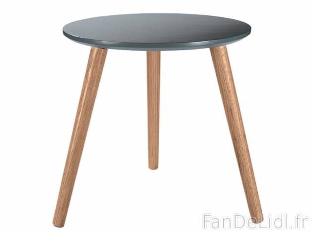 Table d’appoint en bois massif , prezzo 29.99 € per L&apos;unité au choix ...