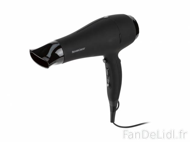 Sèche-cheveux à technologie ionique Silvercrest, le prix 11.99 € 
- 2 200 W
- ...