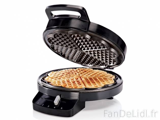 Gaufrier , prezzo 12.99 € per L&apos;unité 
- 1 200 W 
- Cordon enroulable ...