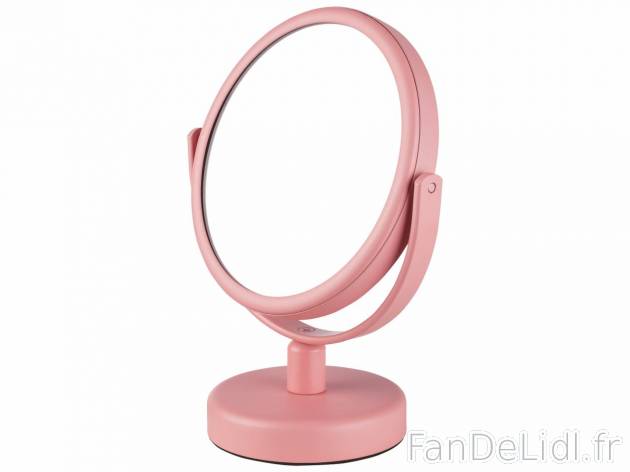 Miroir grossissant , prezzo 4.99 EUR 
Miroir grossissant 
- Miroir pivotant à ...