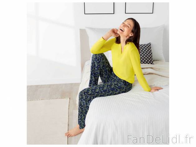 Pyjama femme , le prix 9.99 € 
- Du S au XL selon modèle
- Ex. 95 % viscose ...