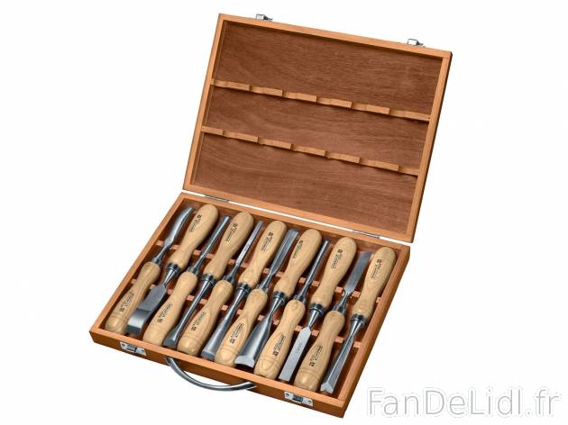 Set de 12 ciseaux à bois , prezzo 21.99 € per Le set 
- Lames en acier chrome-vanadium
- ...