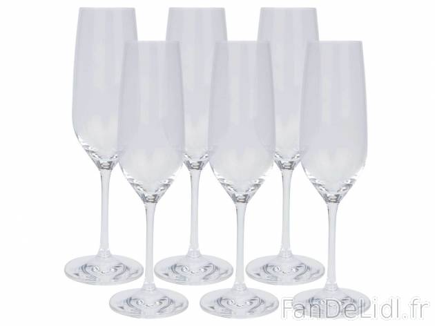 Flûtes à champagne ou verres , le prix 6.99 &#8364; 
- Au choix : Fl&ucirc;tes ...