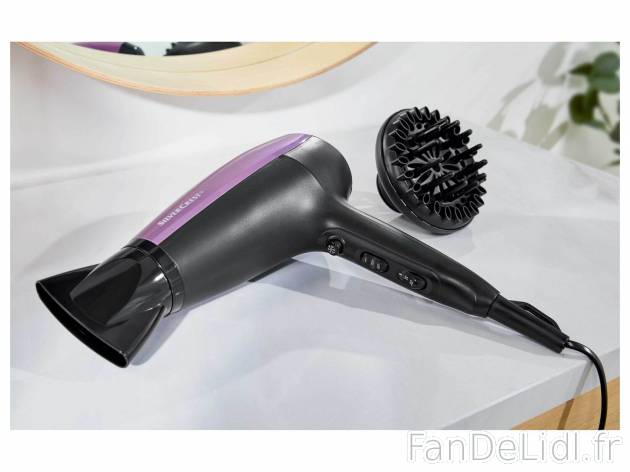 Sèche-cheveux , le prix 11.99 € 
- 2 200 W
- Technologie ionique :
- Effet ...