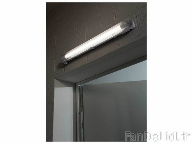 Éclairage à LED pour pièce humide , le prix 7.99 € 
- Env. 68 x 6,6 x 6,3 ...