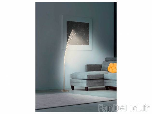 Lampadaire LED , le prix 36.99 &#8364; 
- Au choix :
- En m&eacute;tal, ...