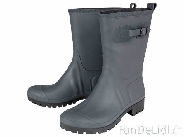 Bottes de pluie , le prix 9.99 € 
- Au choix :
- Homme : Du 41 au 46 selon modèle.
- ...