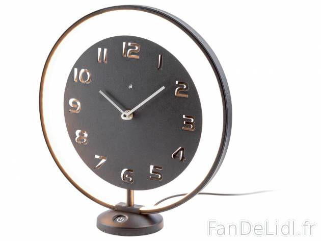 Horloge de table avec éclairage LED , le prix 14.99 &#8364; 
- Mouvement &agrave; ...