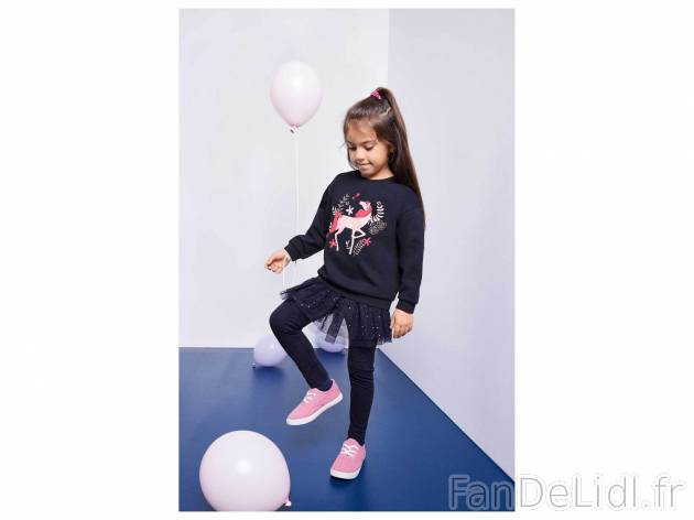 Sweat , le prix 6.99 &#8364; 
- Du 2/4 ans (98/104 cm) au 6/8 ans (122/128) ...