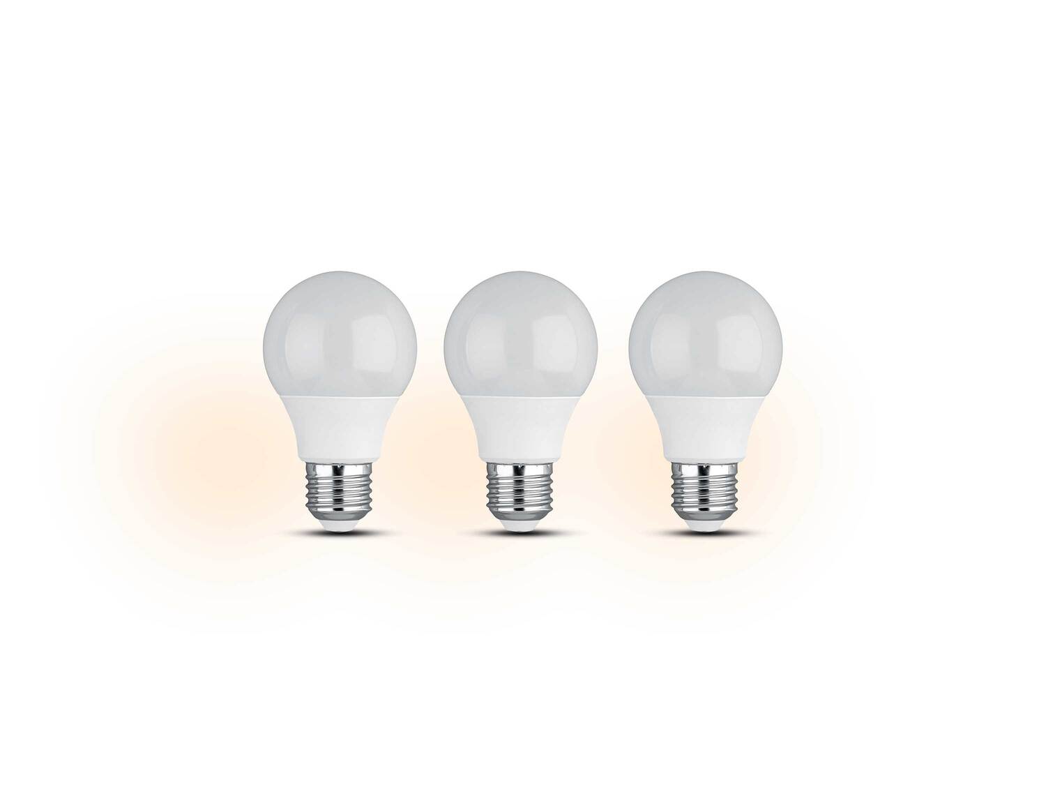 Ampoules LED , le prix 2.99 € 
- Au choix :
- E14, 6 W, 470 lm, lot de 3
- ...