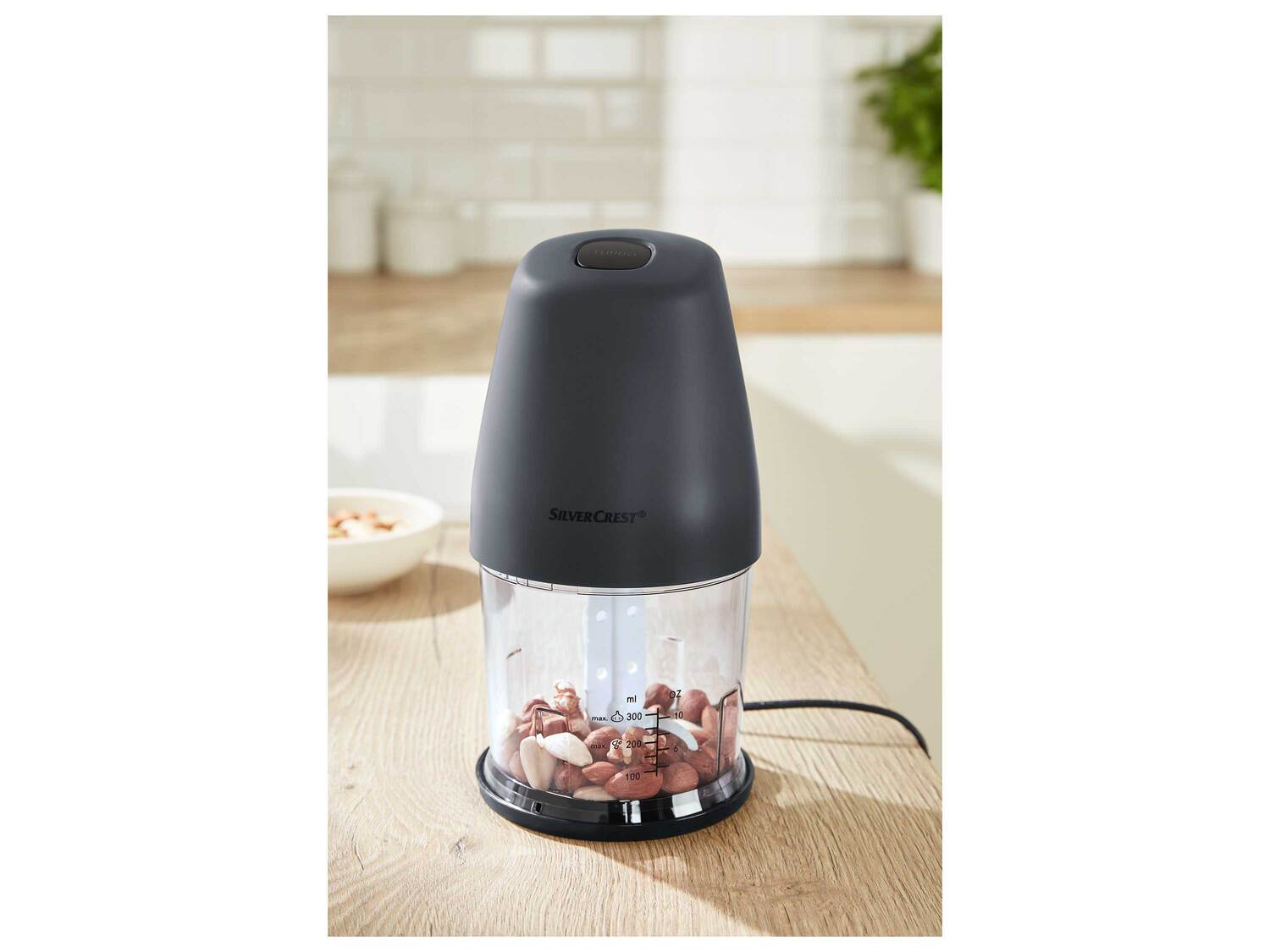 Hachoir multifonction , le prix 9.99 €
- Jusqu'à 300 ml
- Disque ...