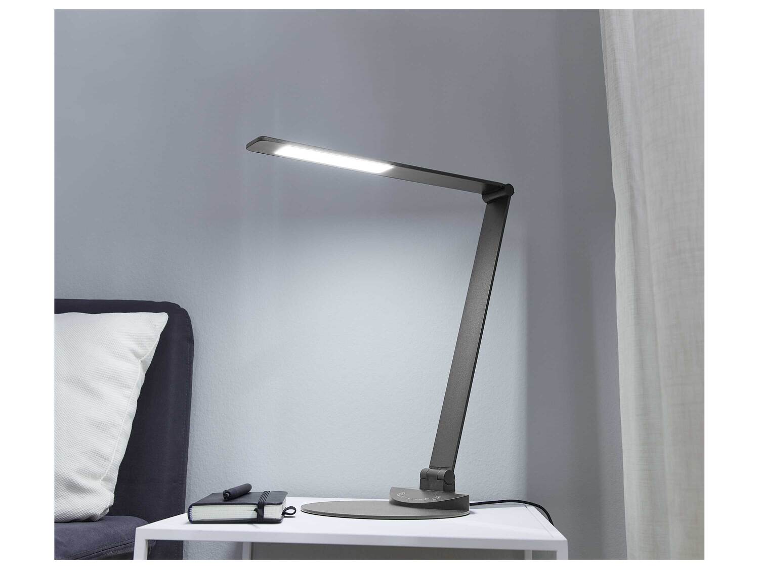 Lampe de table à LED , le prix 24.99 &#8364; 
- Hauteur d&#39;env. 82 cm
- ...
