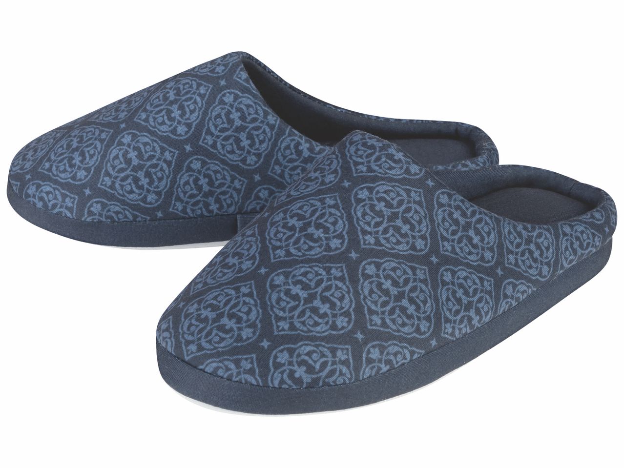 Pantoufles , prezzo 4.99 EUR
Pantoufles 12
- Du 36/37 au 40/41 selon modèle
- ...