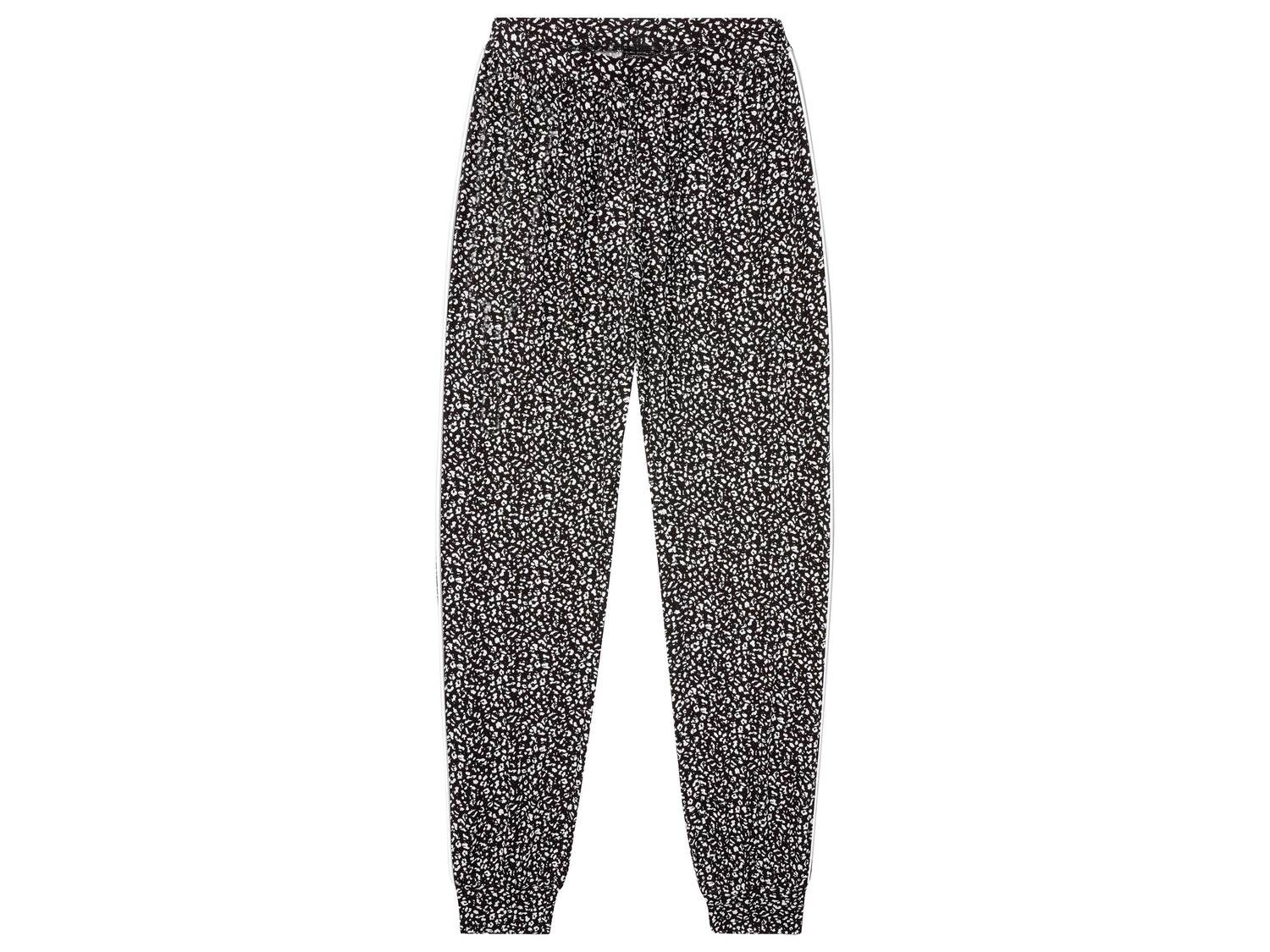 Pyjama adulte , le prix 9.99 € 
- Du S au XL selon modèle
- Ex. 95 % viscose ...