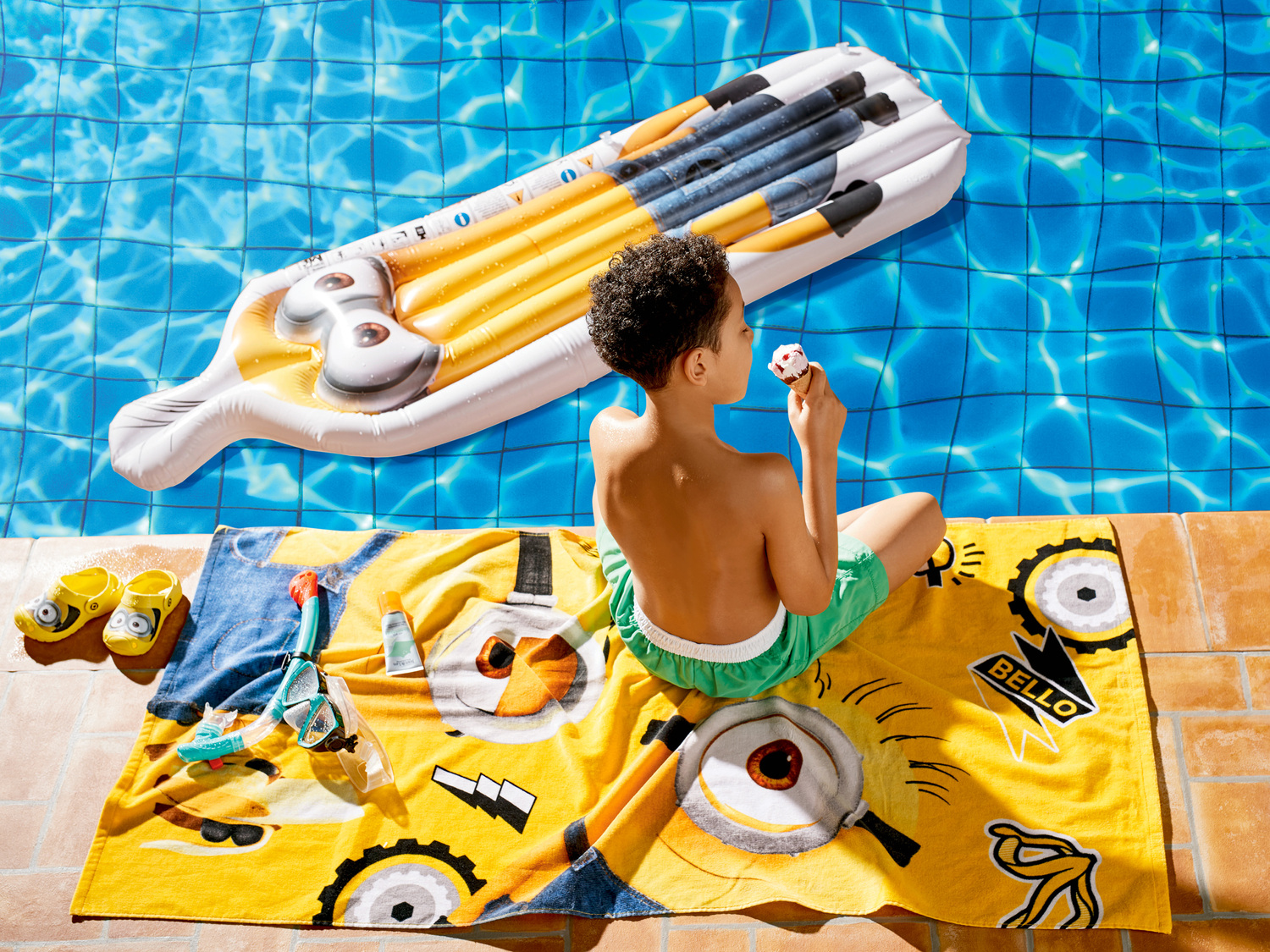 Accessoire de jeux et natation gonflable chez , le prix 9.99 € 
Au choix : 
- ...