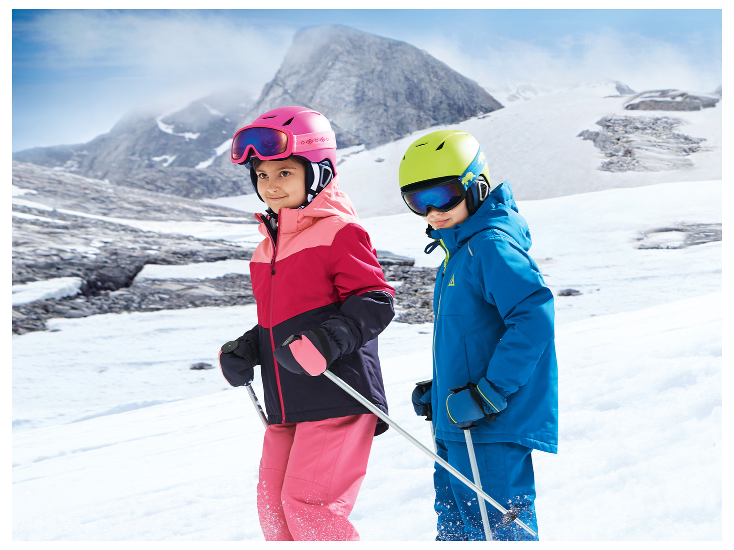 Pantalon de ski fille , le prix 14.99 € 
- Du 122/128 au 158/164 selon modèle.
- ...