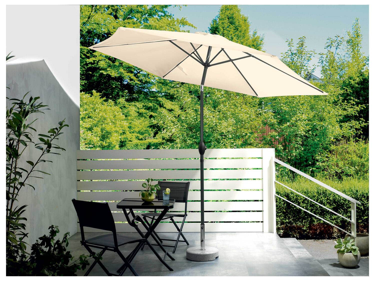 Parasol , le prix 39.99 &#8364; 
- Env. 249 x 294 cm (h x &Oslash;)
- Orientable ...